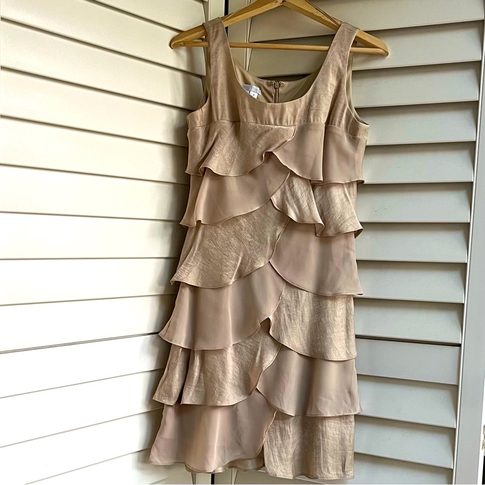London Times Textured Ruffled dress